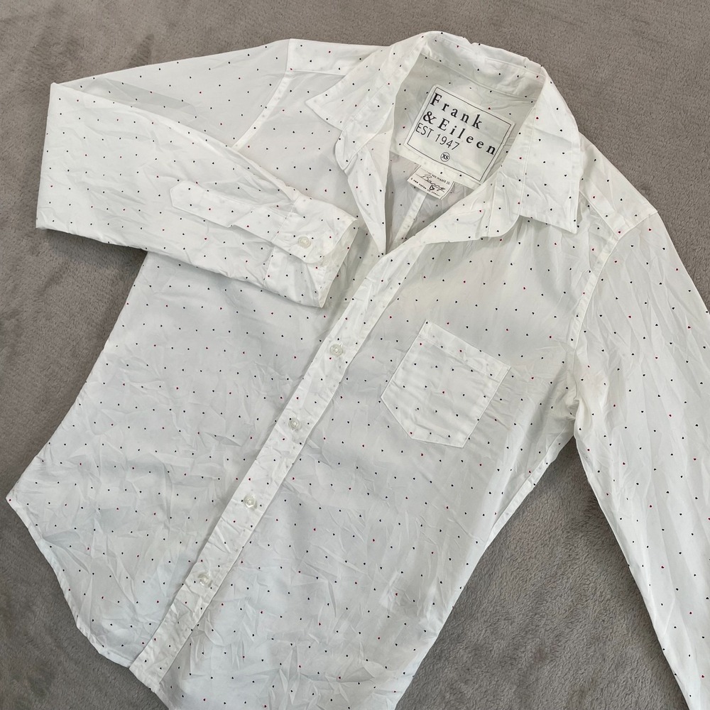Frank & Eileen Barry Tailored Shirt XS White W/ Multi Hearts Signature Crinkle